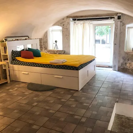 Apartment Transylvanian Hobbit House *